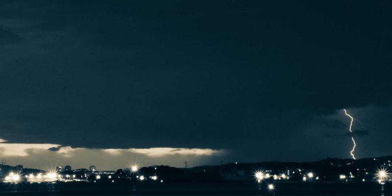 破局电商增长瓶颈：全渠道CDP选型与实施指南，用ISIU99方法论打通数据孤岛